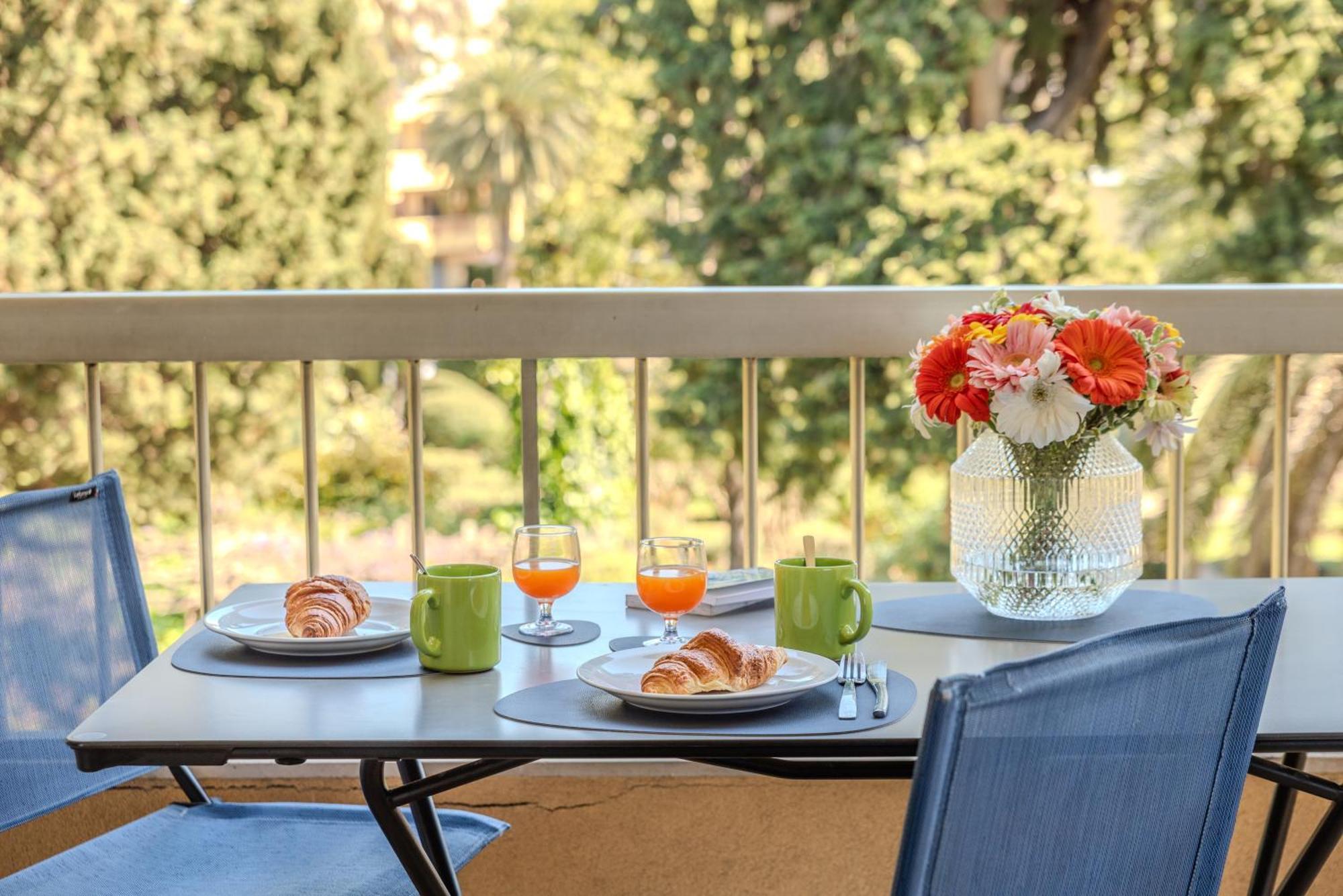 Appartamento Les 15 Pins & La -your Getaway Near Sea & Antibes
