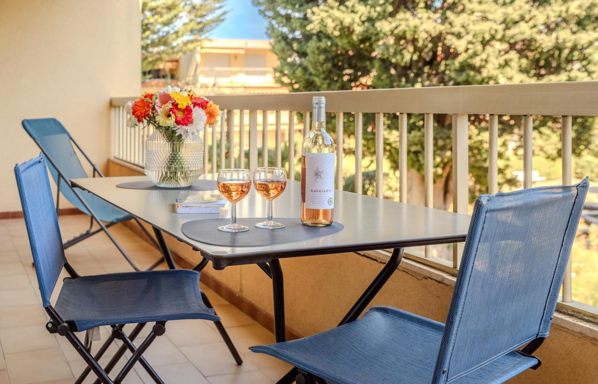 Appartamento Les 15 Pins & La -your Getaway Near Sea &